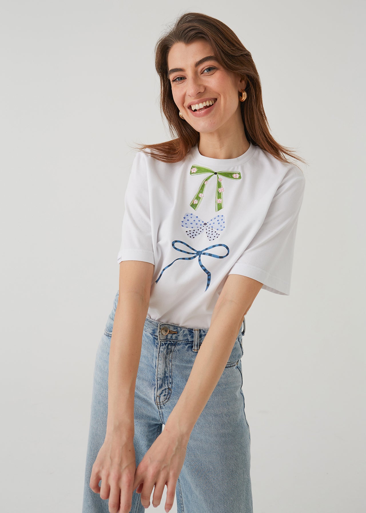 "BANTUKI", BIAŁY T-SHIRT