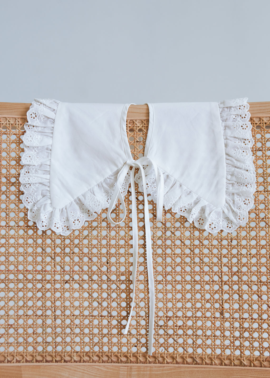 MEDVILNINĖ APYKAKLĖ