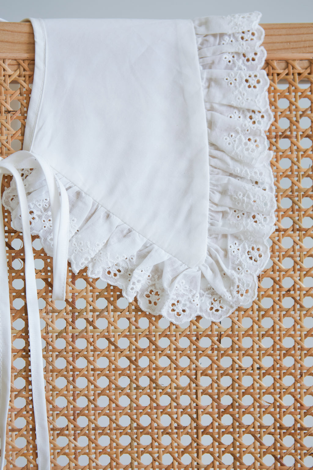 MEDVILNINĖ APYKAKLĖ