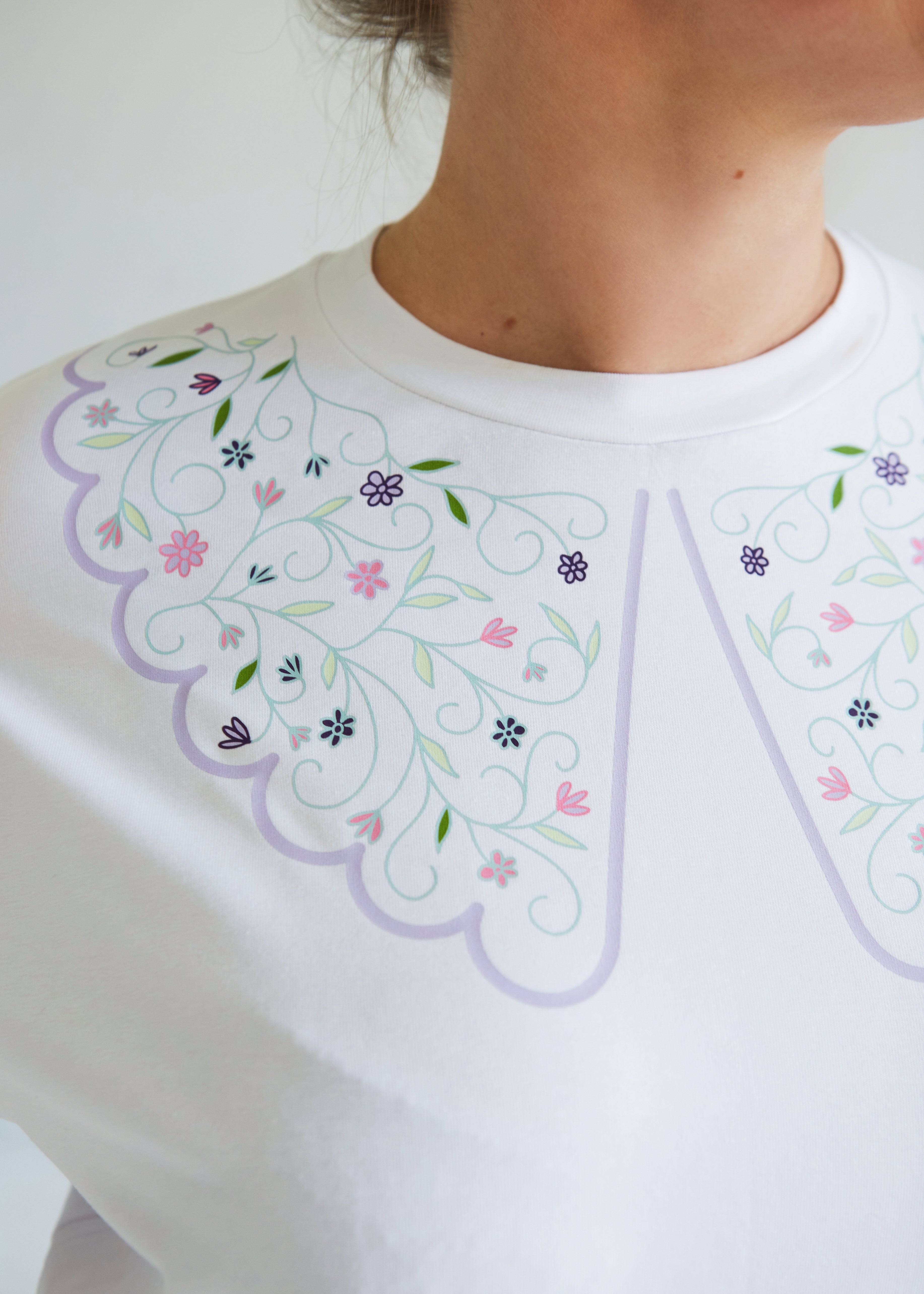 "GĖLĖTA", BALTI MARŠKINĖLIAI