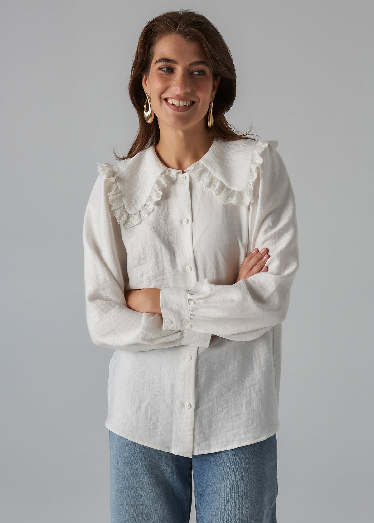 Romantic Cream Blouse with Pink Collar