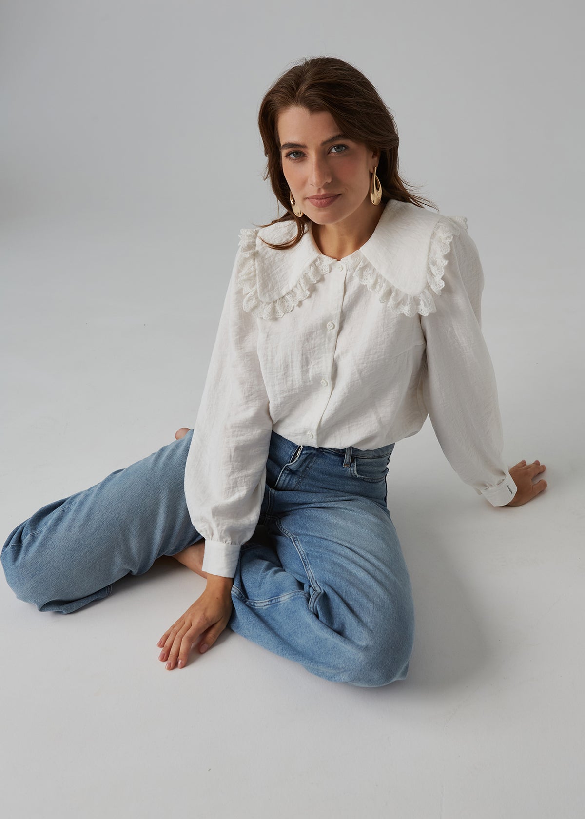 Romantic Cream Blouse with Pink Collar