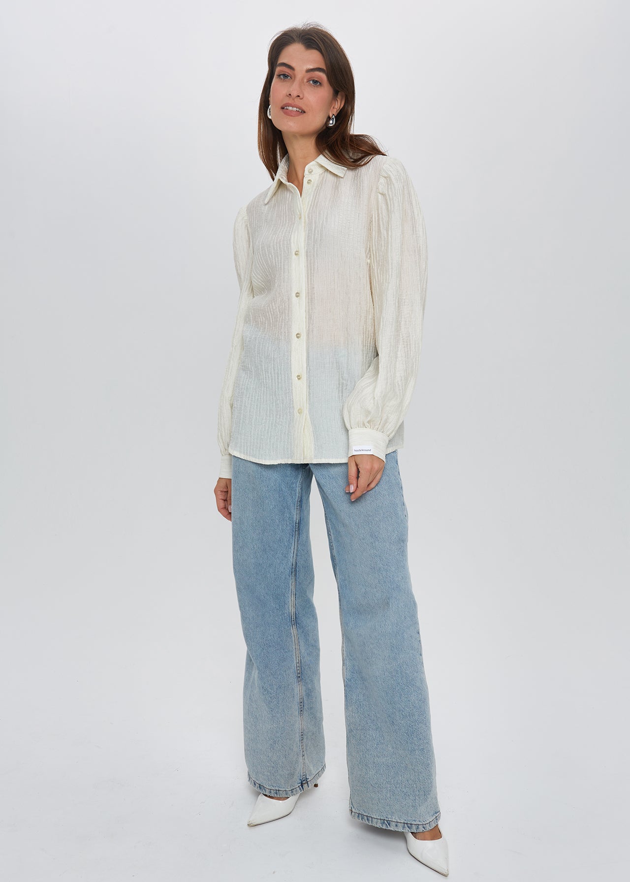 IŠSKIRTINIAI - PIENO BALTUMO MARŠKINIAI