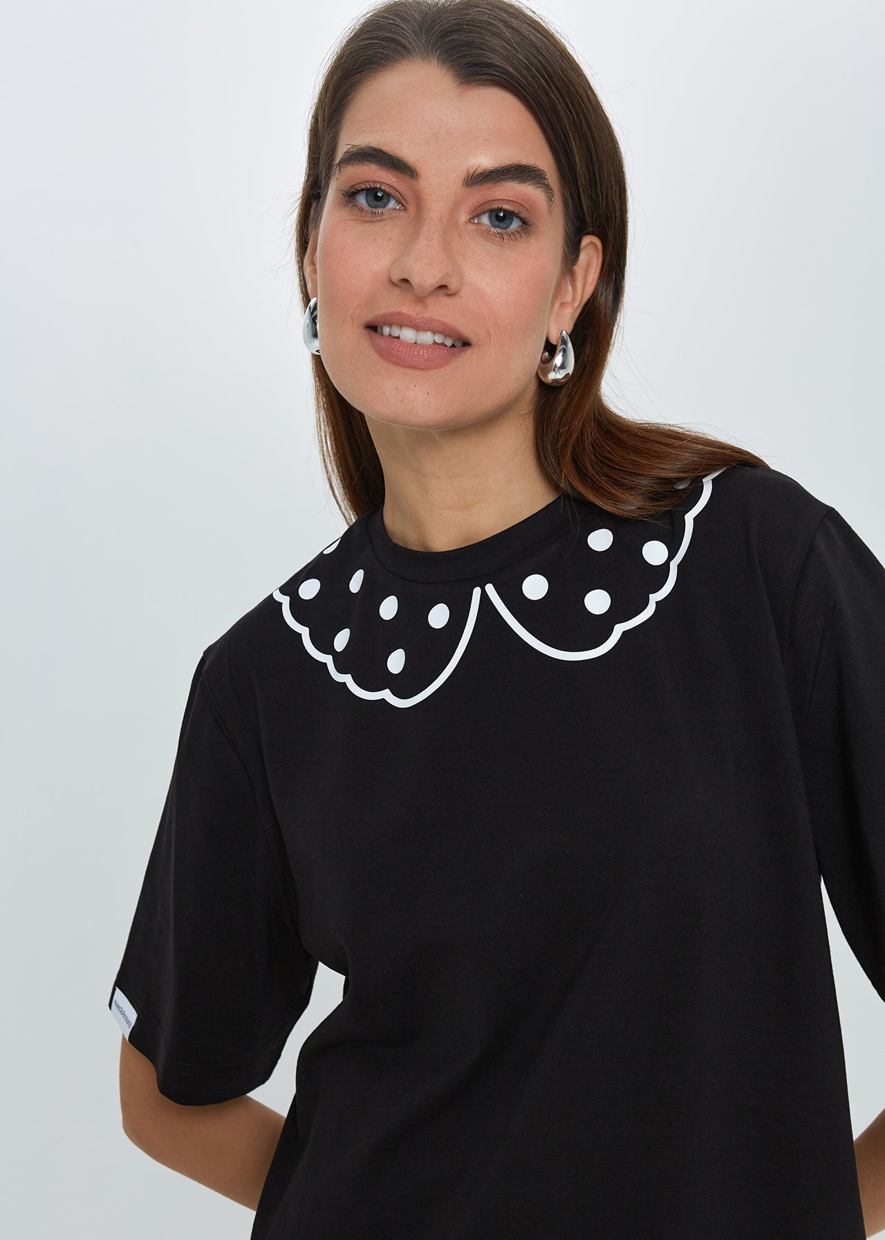 "TAŠKELIAI", JUODI MARŠKINĖLIAI