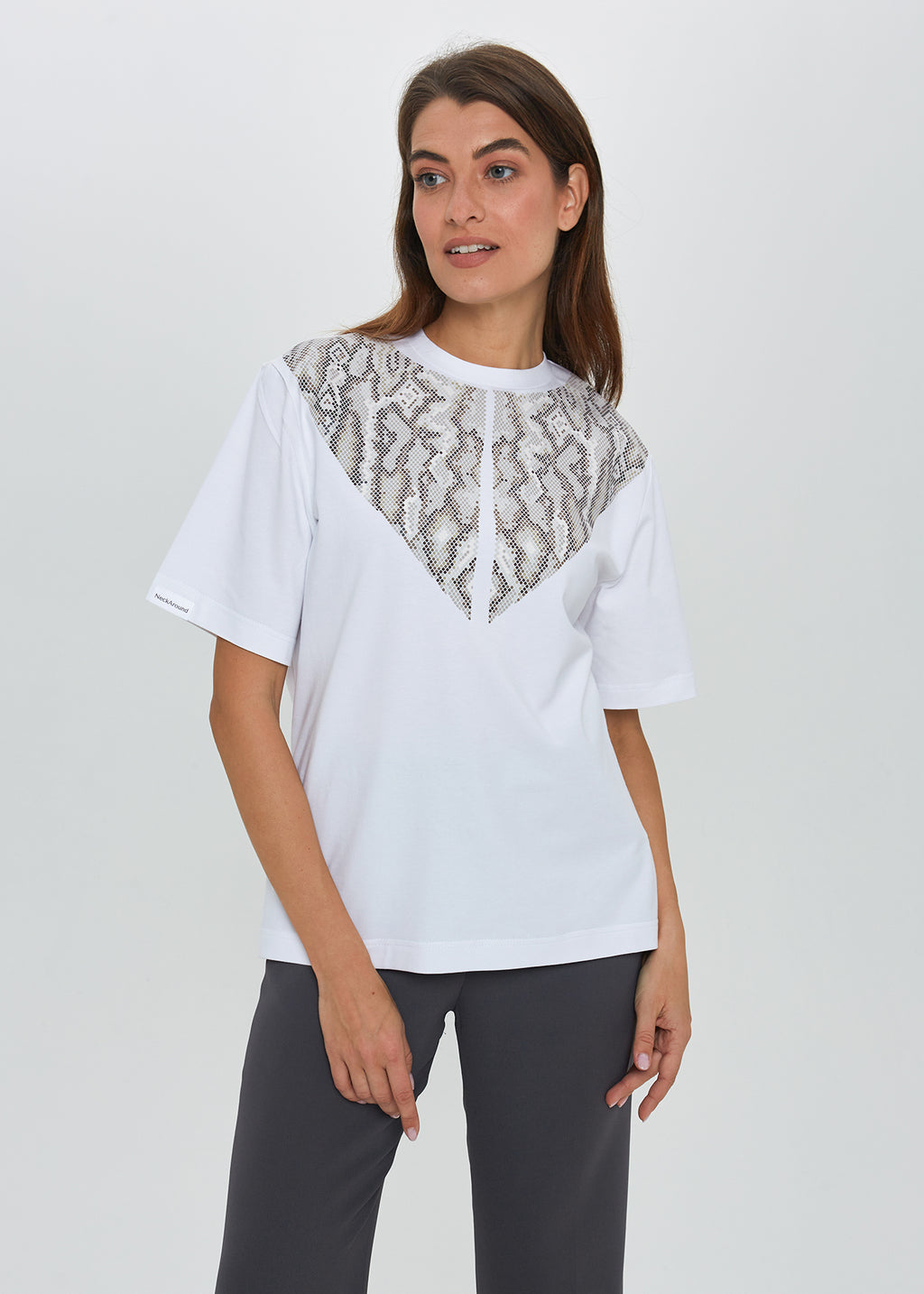 "GYVATĖ", BALTI MARŠKINĖLIAI