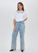 "TAŠKELIAI", BALTI MARŠKINĖLIAI