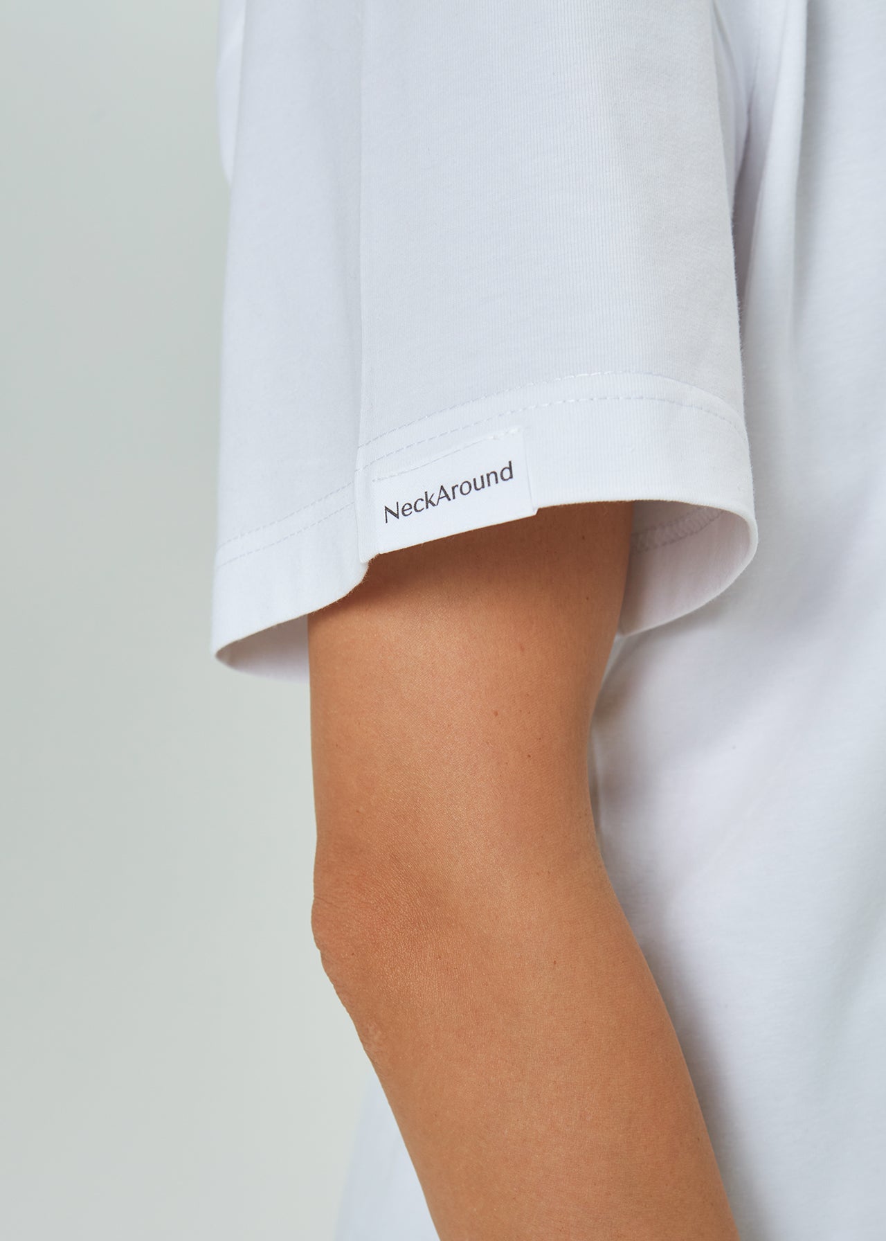 "TAŠKELIAI", BALTI MARŠKINĖLIAI