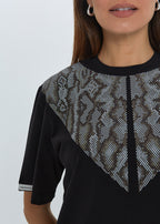 "GYVATĖ", JUODI MARŠKINĖLIAI