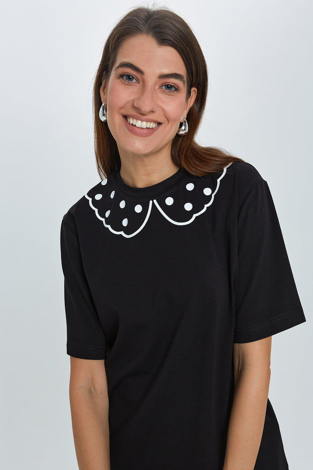 "TAŠKELIAI", JUODI MARŠKINĖLIAI