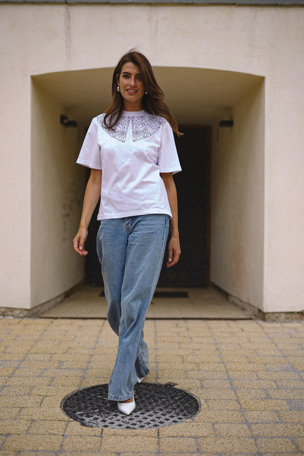 "ETHNO PAUKŠTELIAI", BALTI MARŠKINĖLIAI