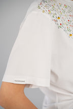 "GĖLIŲ JŪRA", BALTI MARŠKINĖLIAI