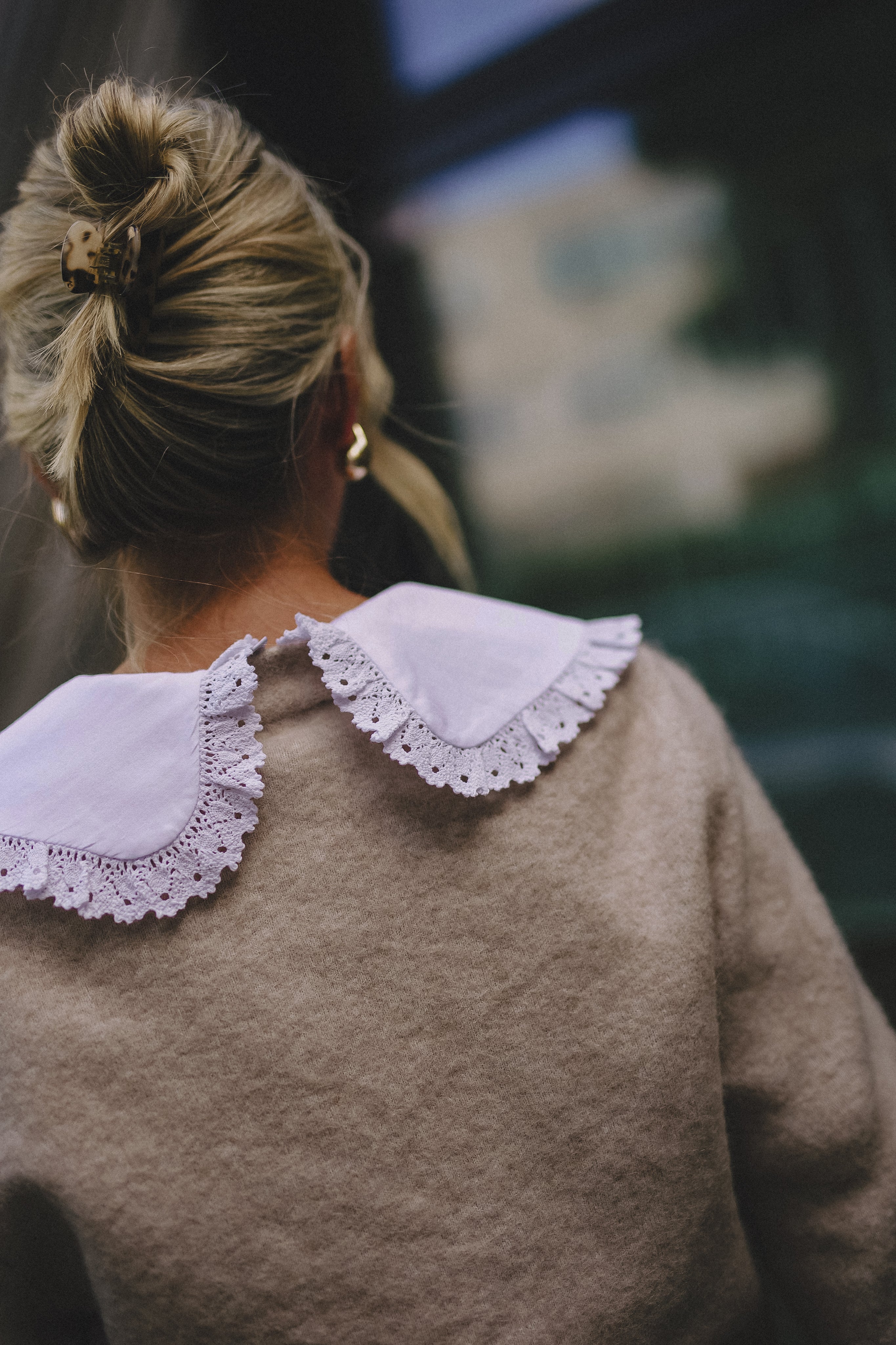 "VINTAŽINIAI", BALTI MARŠKINĖLIAI SU APYKAKLE