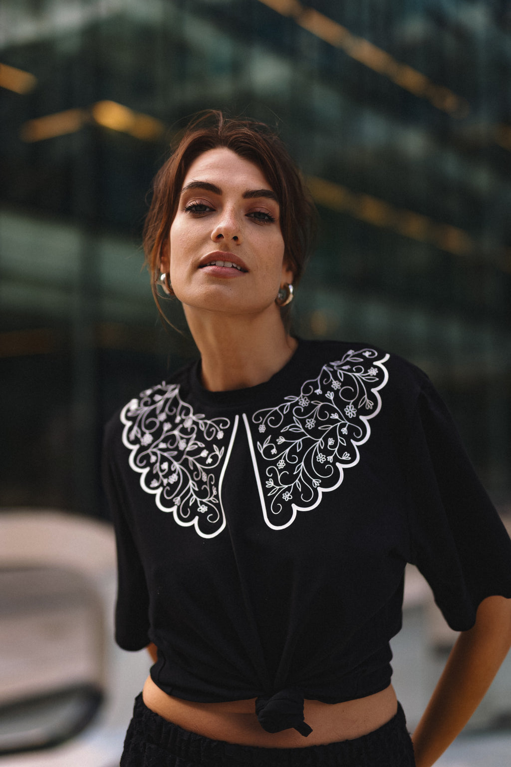 "ETHNO GĖLĖS", JUODI MARŠKINĖLIAI