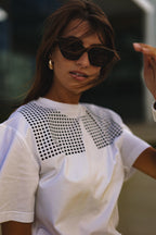 "KVADRATUKAI", BALTI MARŠKINĖLIAI