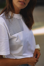 "KVADRATUKAI", BALTI MARŠKINĖLIAI