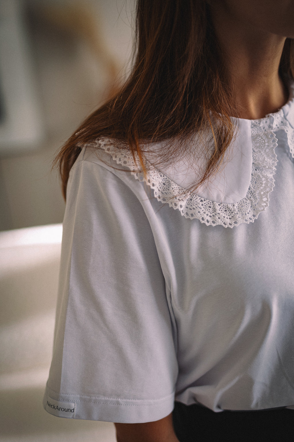 "VINTAŽINIAI", BALTI MARŠKINĖLIAI SU APYKAKLE