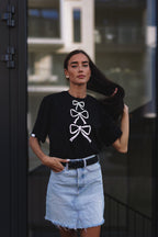 "TRYS KASPINAI", JUODI MARŠKINĖLIAI