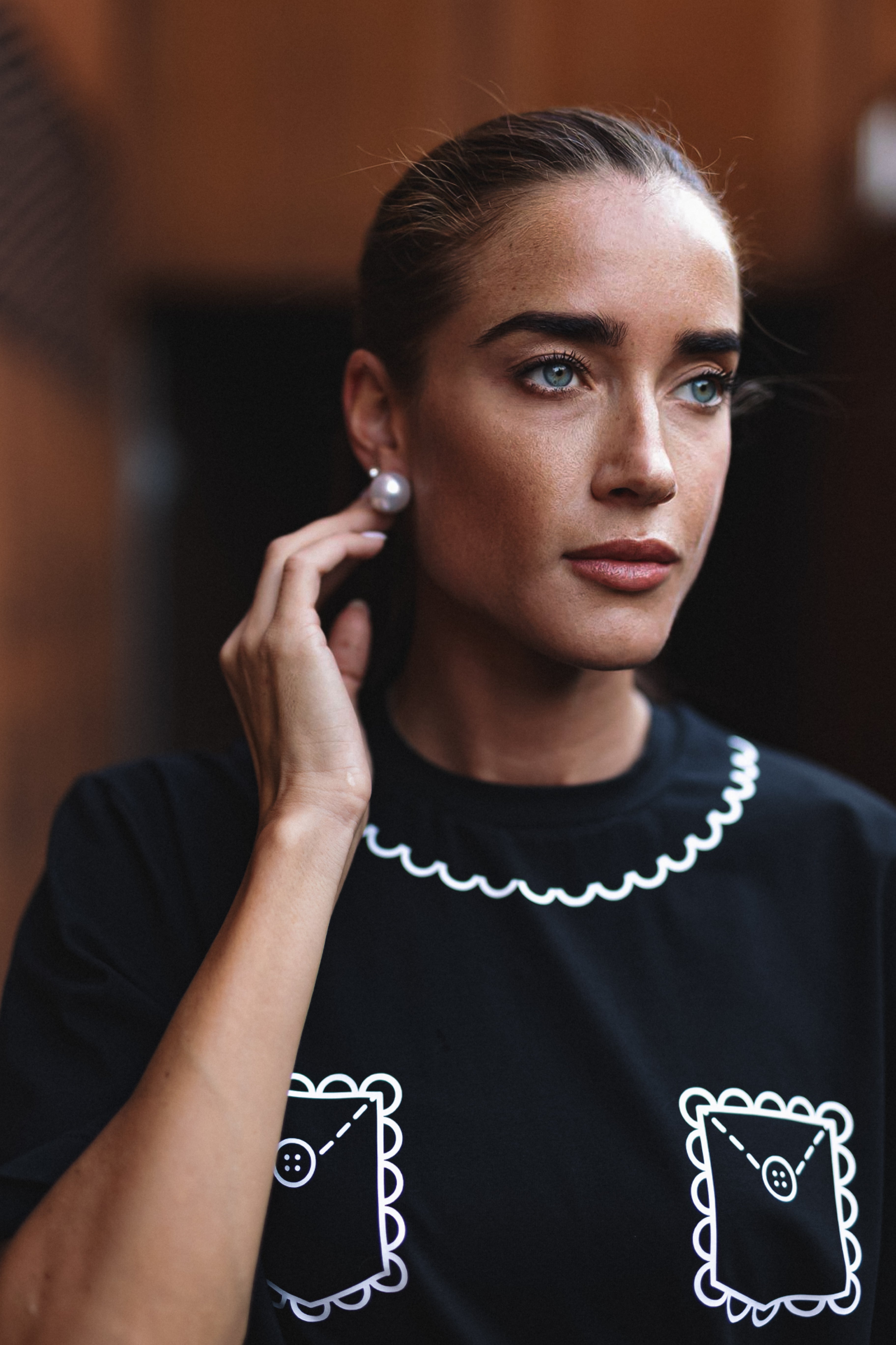 "KIŠENĖS", JUODI MARŠKINĖLIAI