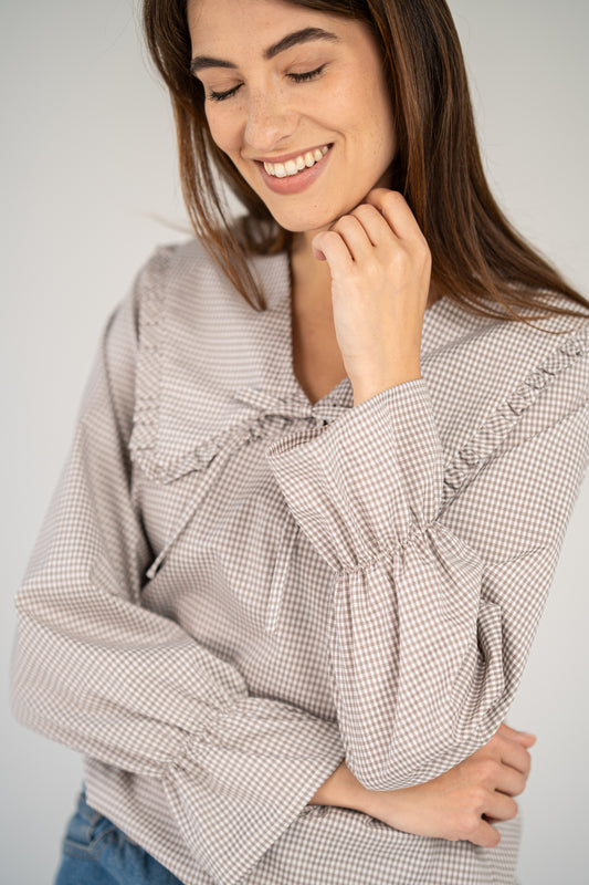 ROMANTIC BLOUSE