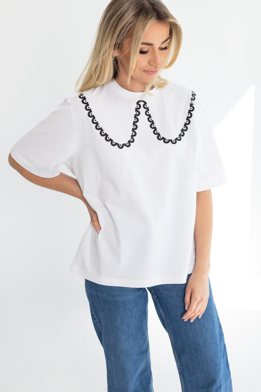 "BANGELĖS", BALTI MARŠKINĖLIAI