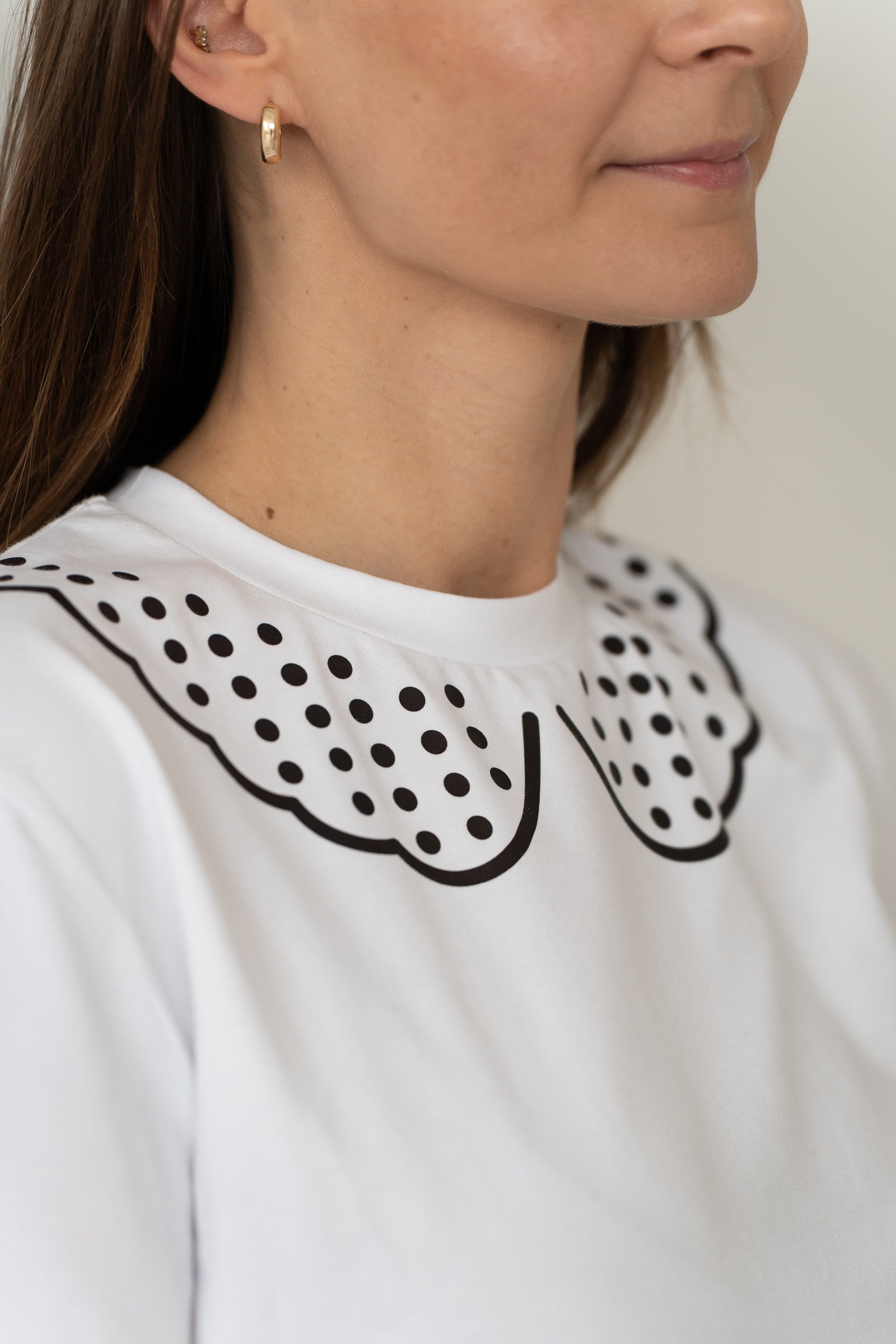 "MIDI TAŠKELIAI", BALTI MARŠKINĖLIAI