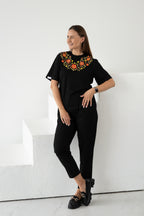 "TAUTODAILĖ", JUODI MARŠKINĖLIAI