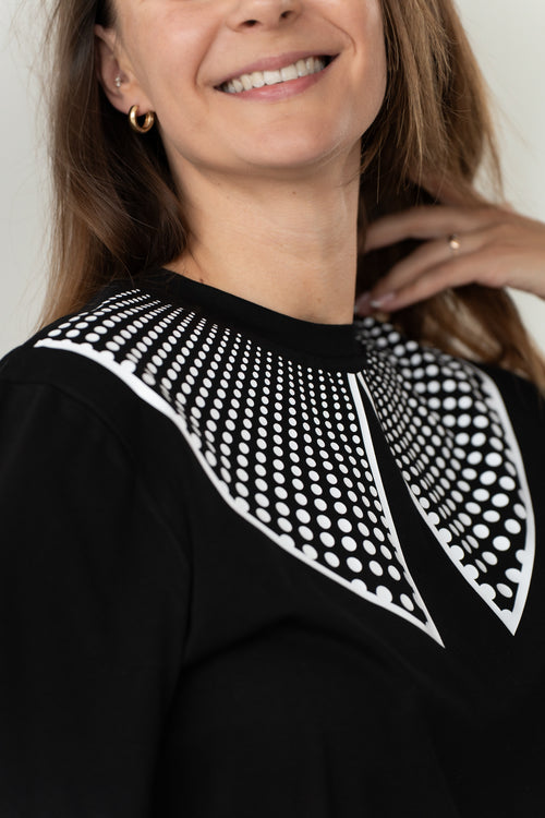 "MAXI POLKA DOT", BLACK T-SHIRT