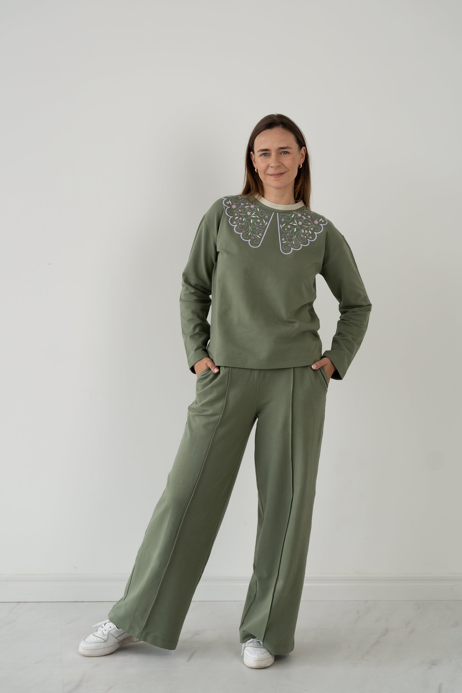 LAISVALAIKIO KOSTIUMĖLIS