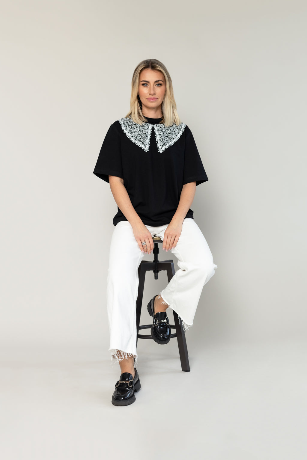 "ORNAMENTAI", JUODI MARŠKINĖLIAI