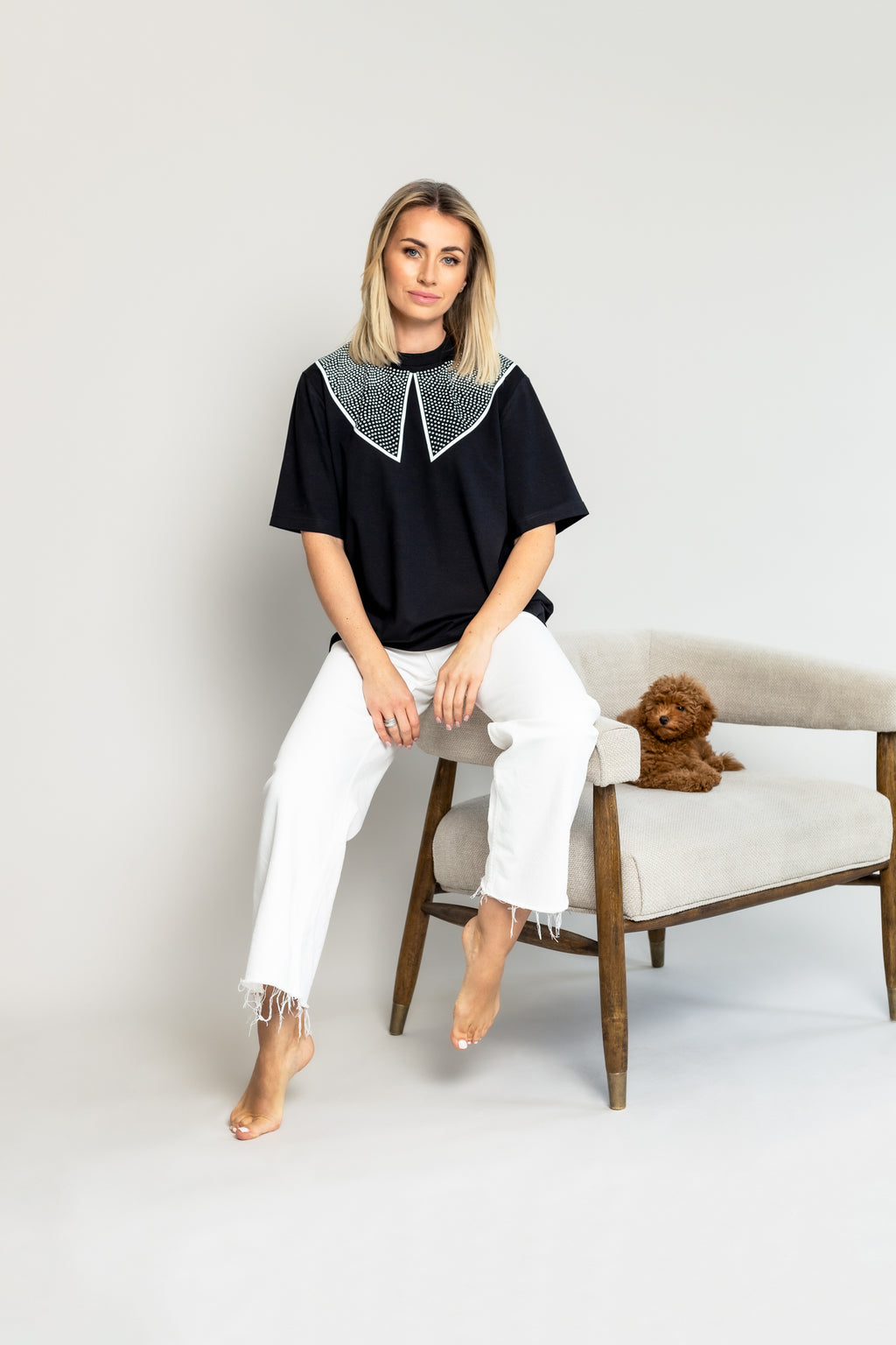 "TAŠKELIŲ MIŠKAS", JUODI MARŠKINĖLIAI